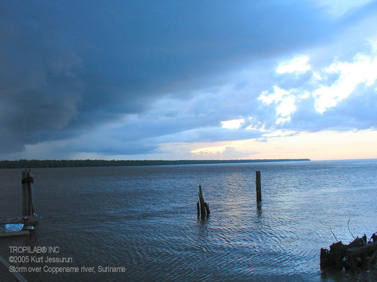 Storm over Coppename river